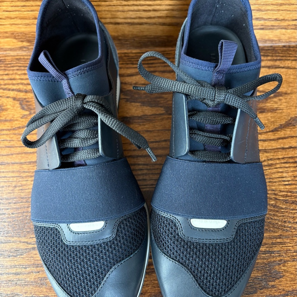 Balenciaga’s Race Runner Size 9 - Picture 2 of 8
